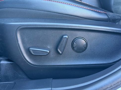 Used 2022 Ford Escape SEL w/ SEL Stealth AWD Package image 24