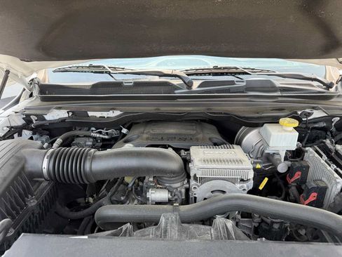 Used 2021 RAM 1500 Limited AWD/4WD image 19