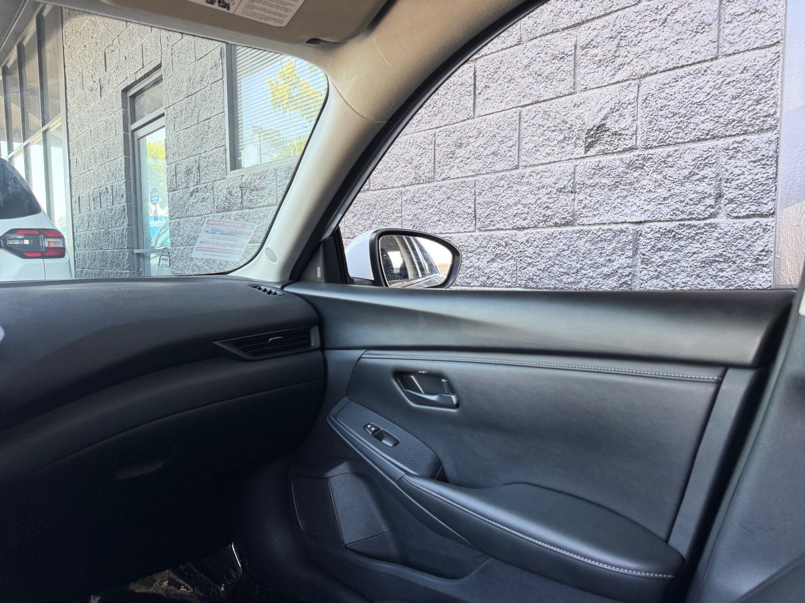 Used 2024 Nissan Sentra S FWD image 21
