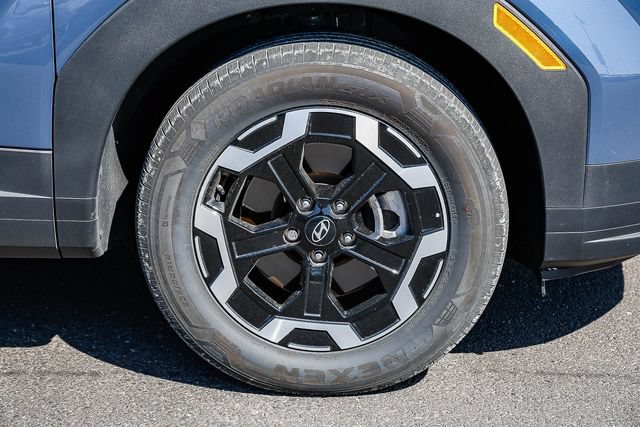 Certified 2025 Hyundai Santa Fe SEL FWD image 11