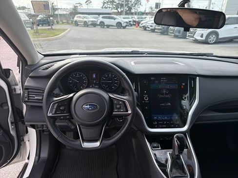 Used 2022 Subaru Outback Premium image 27