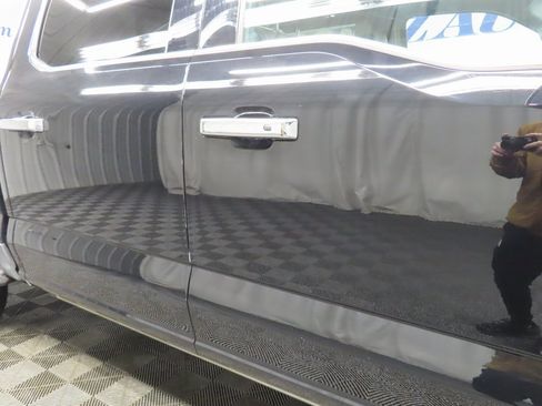 Used 2024 Ford F250 Platinum image 33