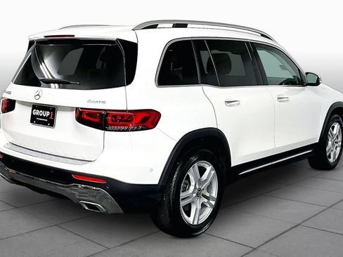 Used 2023 Mercedes-Benz GLB 250 4MATIC image 13