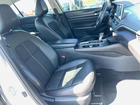 Used 2021 Nissan Altima 2.5 SR image 22