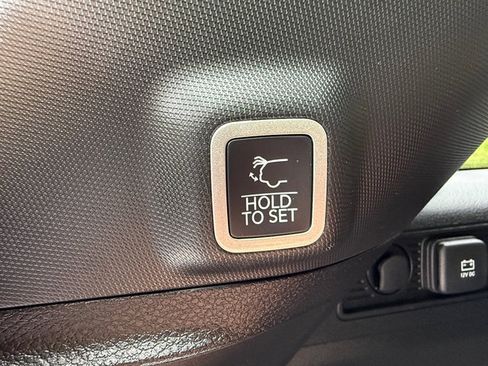 New 2026 Jeep Grand Cherokee Limited w/ Luxury Tech Group II AWD/4WD image 19