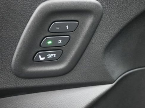Used 2015 Honda CR-V Touring image 21