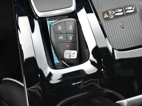 New 2026 Buick Enclave Sport Touring w/ Super Cruise Package image 19