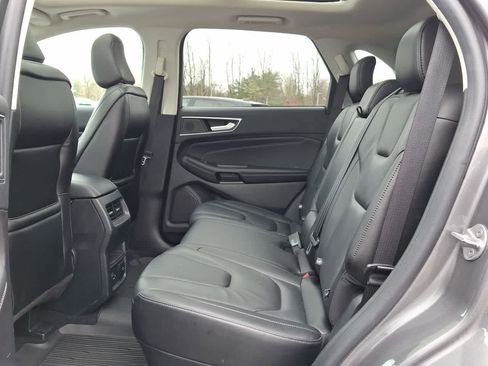 Used 2021 Ford Edge Titanium image 26