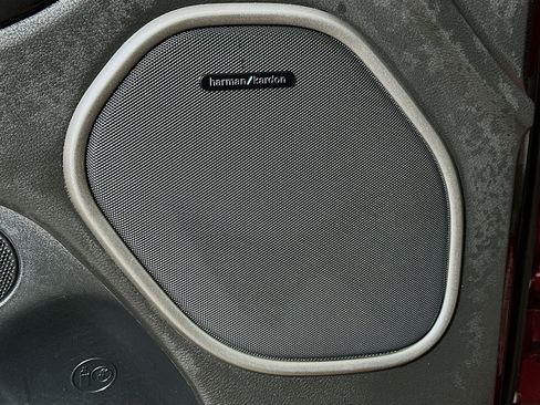 Used 2018 Jeep Grand Cherokee High Altitude image 18