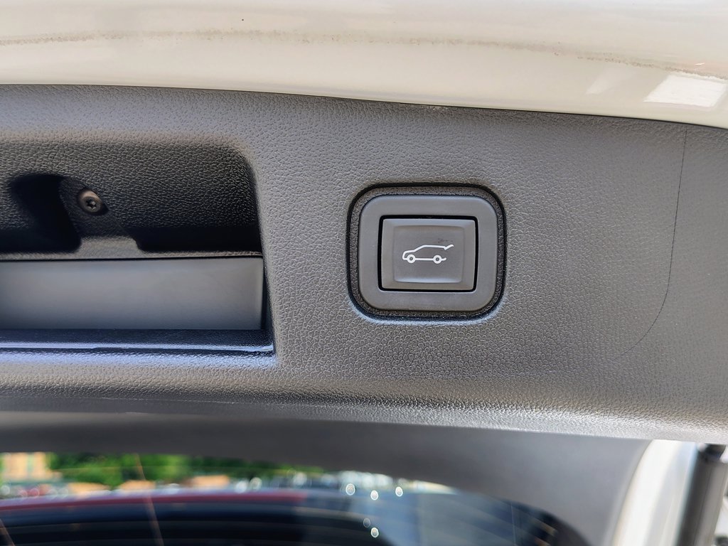 Certified 2024 Chevrolet Blazer EV LT AWD/4WD image 19