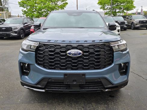 New 2026 Ford Explorer ST-Line w/ ST-Line Street Pack AWD/4WD image 2