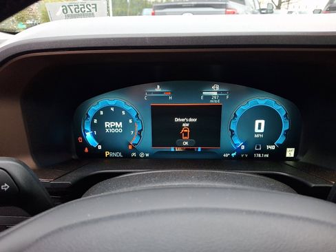 New 2025 Ford Bronco Sport Outer Banks w/ Outer Banks Tech Package+ AWD/4WD image 17