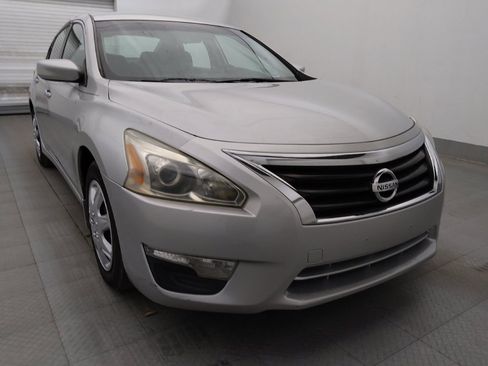 Used 2015 Nissan Altima 2.5 S w/ Power Driver Seat Package FWD image 13