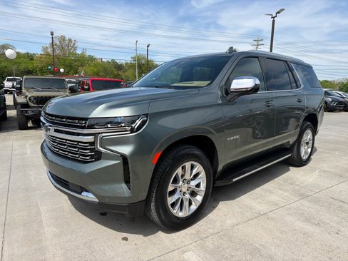 Used 2023 Chevrolet Tahoe Premier w/ Advanced Technology Package AWD/4WD image 1