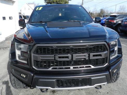 Used 2018 Ford F150 Raptor w/ Equipment Group 802A Luxury image 4
