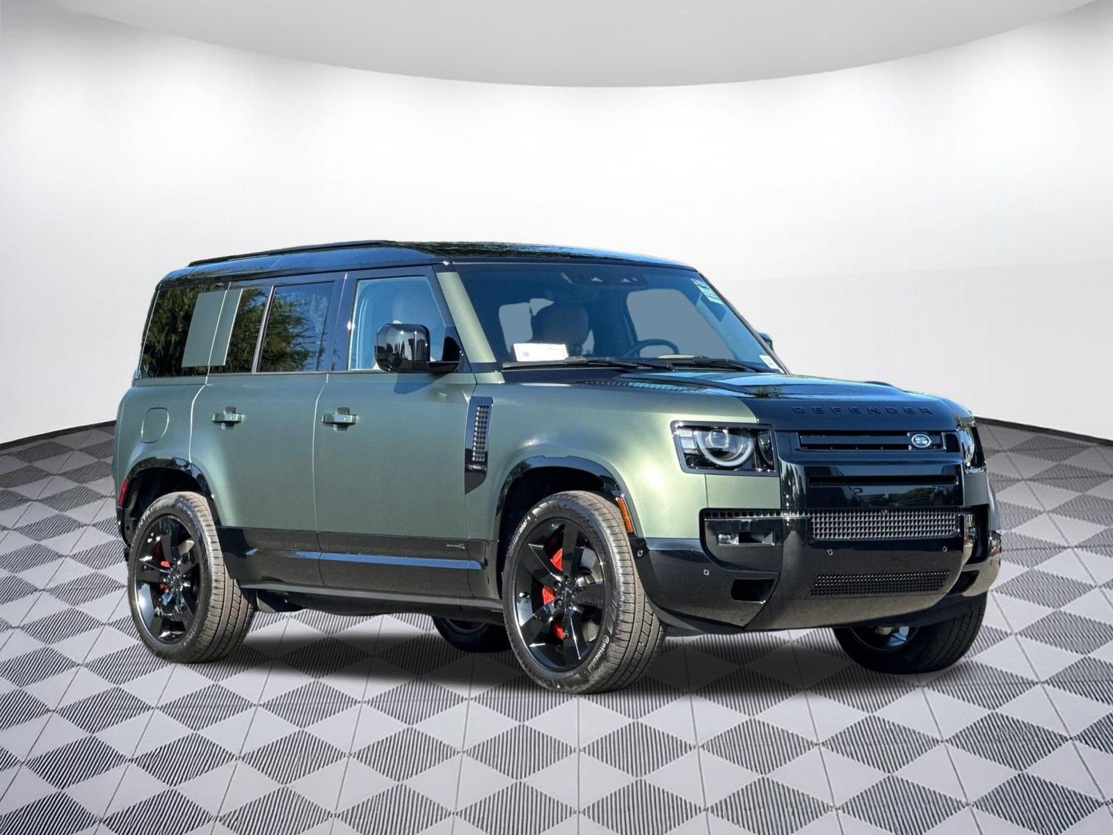 New 2026 Land Rover Defender 110 X AWD/4WD image 7