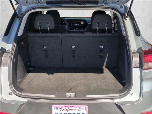 Used 2025 Chevrolet TrailBlazer LT image 6