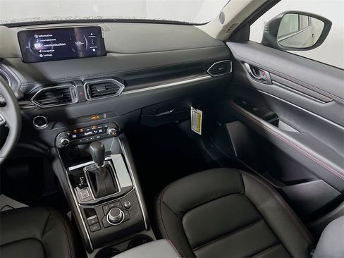 New 2025 MAZDA CX-5 Carbon Edition image 18