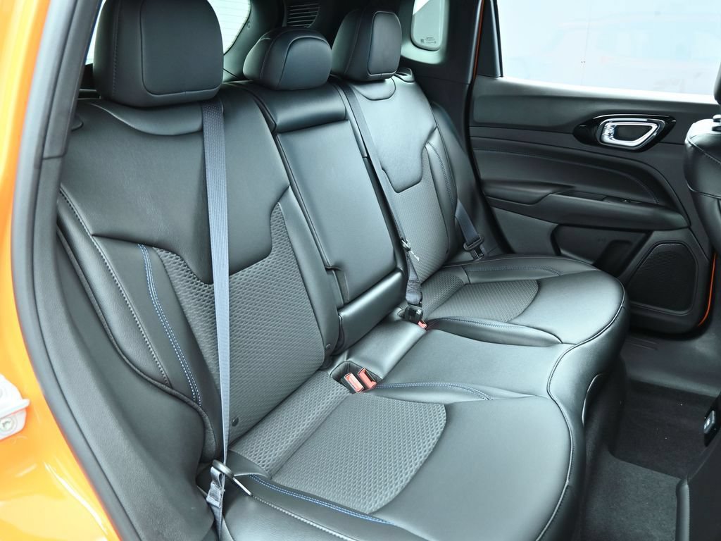 New 2026 Jeep Compass Latitude AWD/4WD image 36