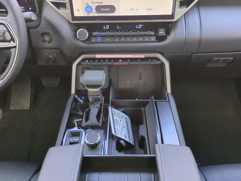 New 2026 Toyota Tundra Platinum image 18