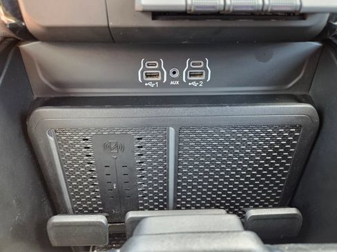 Used 2025 RAM 1500 Big Horn AWD/4WD image 30