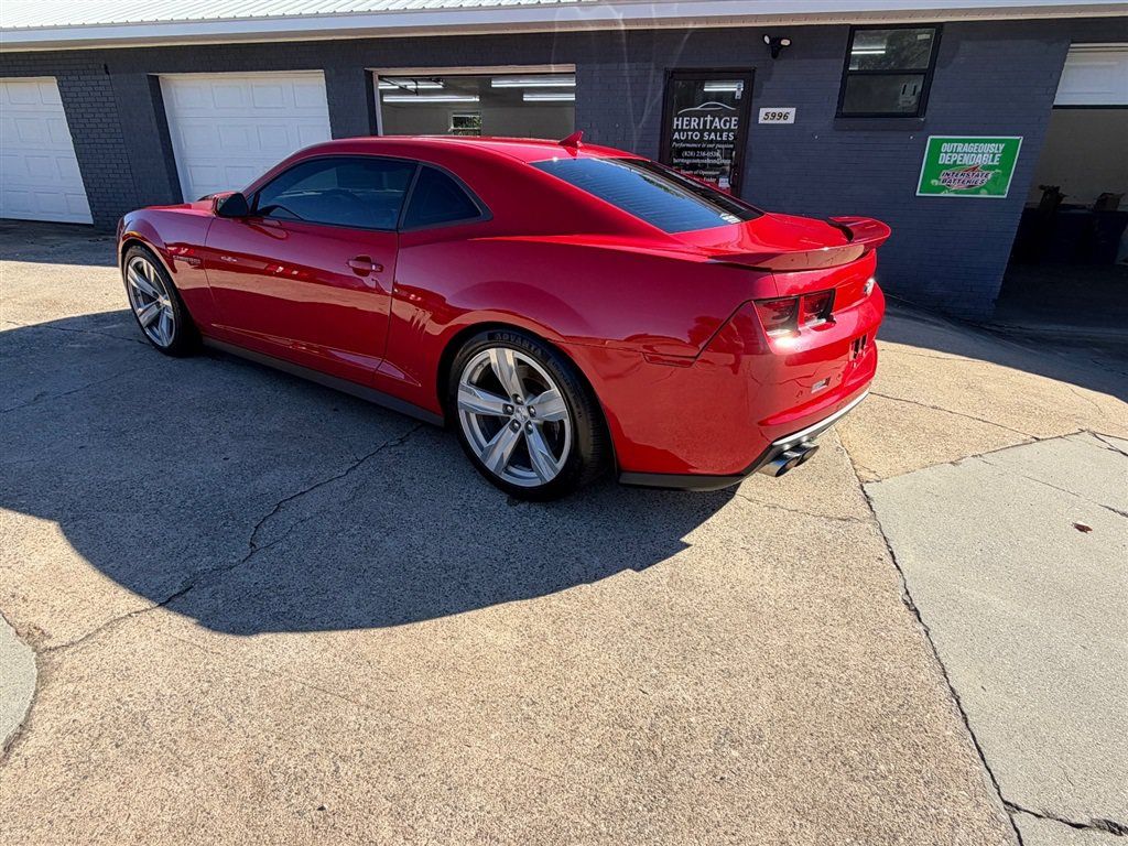 Used 2013 Chevrolet Camaro ZL1 RWD image 3