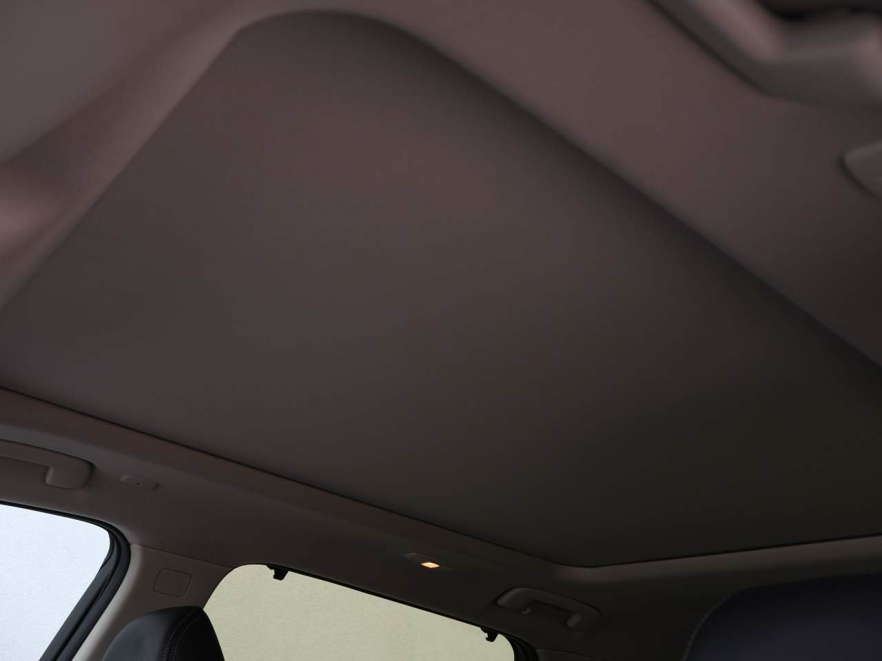 Used 2023 Nissan Rogue SV w/ SV Premium B Package FWD image 10