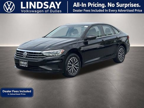 Used 2019 Volkswagen Jetta SE FWD image 4