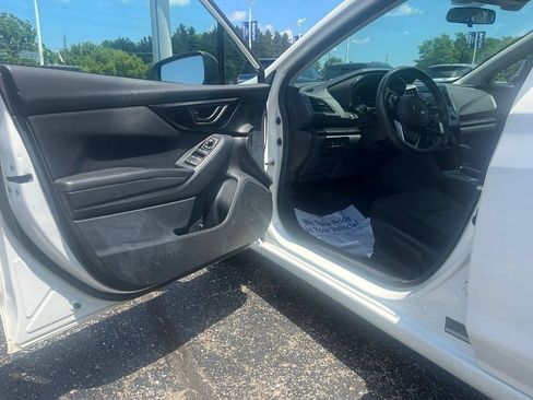 Used 2023 Subaru Impreza 2.0i Premium AWD/4WD image 9