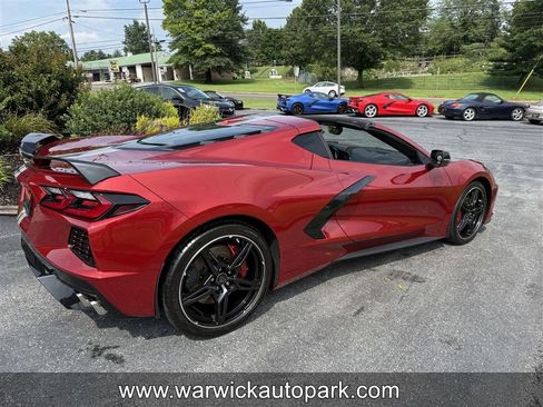 Used 2021 Chevrolet Corvette STINGRAY 2LT Z51 Performance P w/ Z51 Performance Package image 13