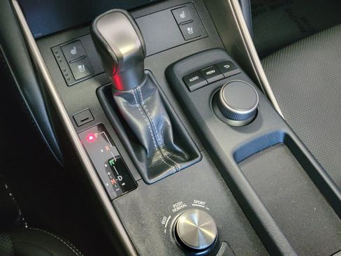 Used 2020 Lexus IS 300 w/ Premium Package image 26