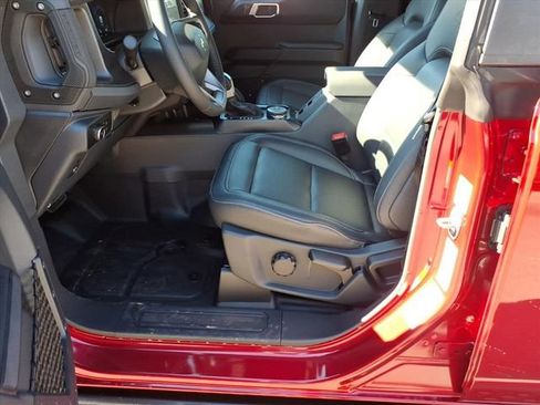 New 2025 Ford Bronco Big Bend w/ Black Diamond Package image 17