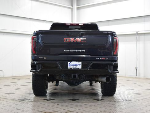 Used 2024 GMC Sierra 2500 AT4X AWD/4WD image 7