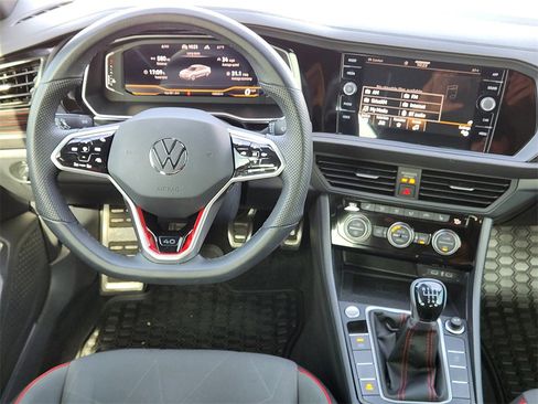 Used 2024 Volkswagen Jetta GLI 40th Anniversary Edition image 29