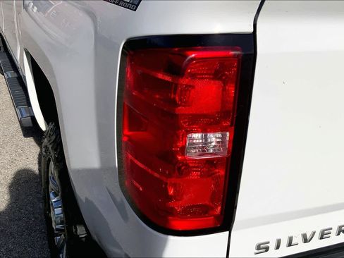 Used 2018 Chevrolet Silverado 2500 LTZ w/ Duramax Plus Package image 27