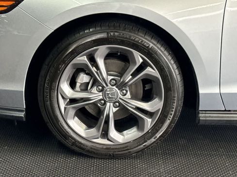 Used 2024 Honda Accord EX image 11