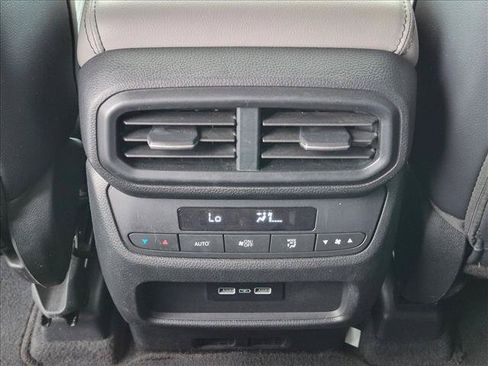 Used 2023 Honda Pilot EX-L image 17