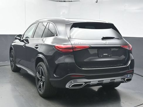Used 2026 Mercedes-Benz GLC 300 image 6