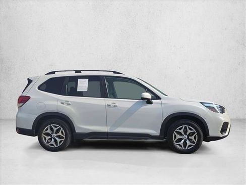 Used 2020 Subaru Forester Premium w/ Popular Package #1 AWD/4WD image 6