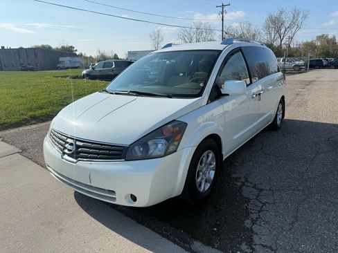 Used 2009 Nissan Quest S w/ Drivers Pkg image 1