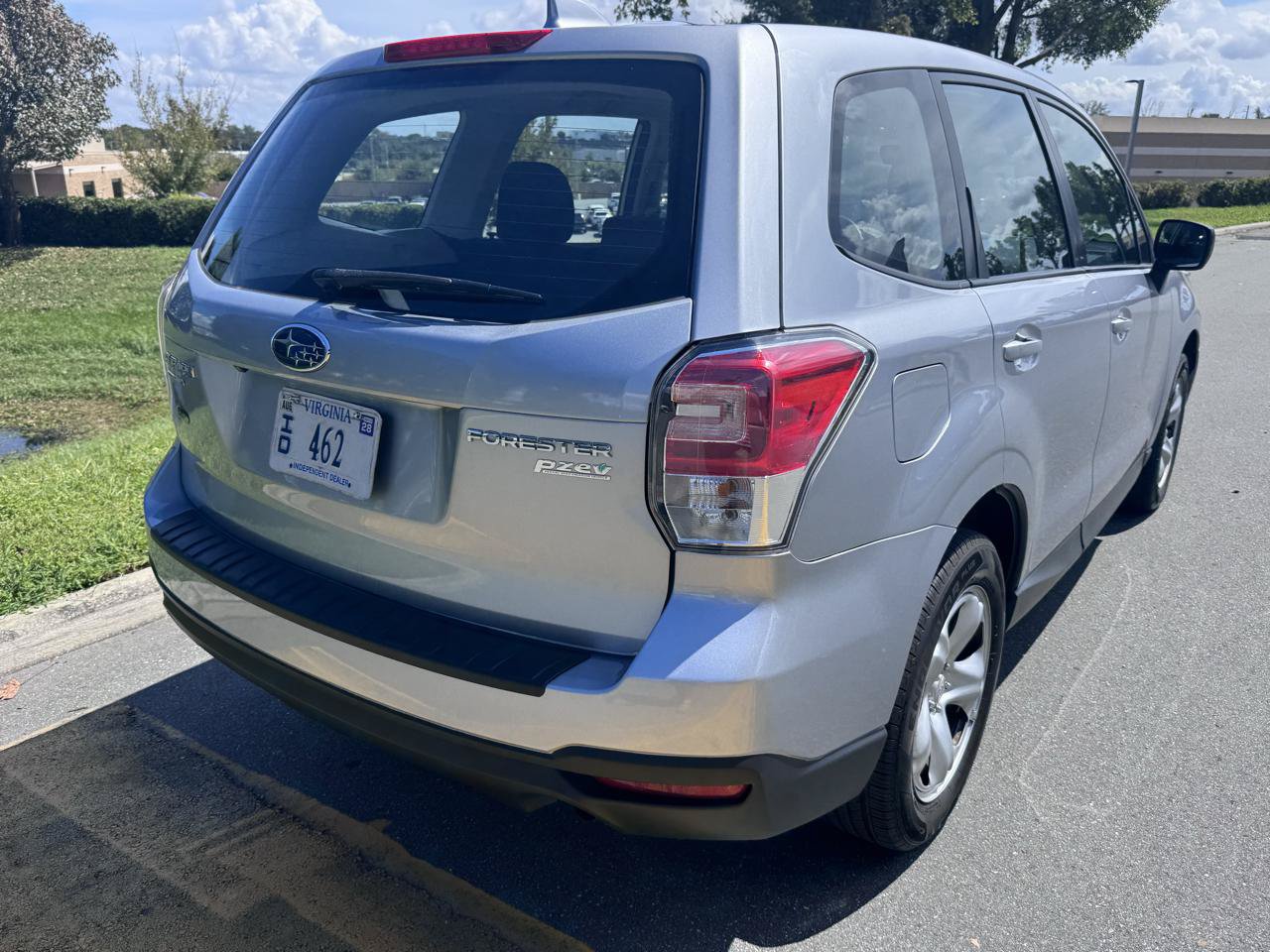 Used 2017 Subaru Forester 2.5i w/ Popular Package #2A AWD/4WD image 33
