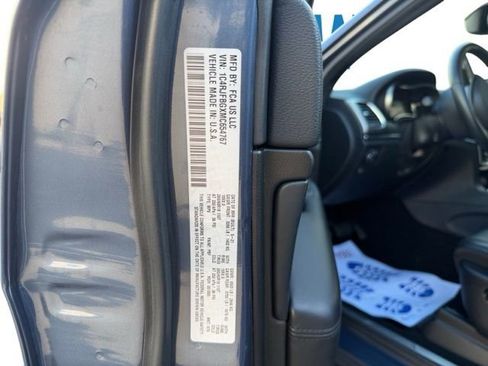 Used 2021 Jeep Grand Cherokee Limited w/ Luxury Group II image 13