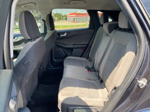 Used 2021 Ford Escape SE w/ Convenience Package FWD image 11