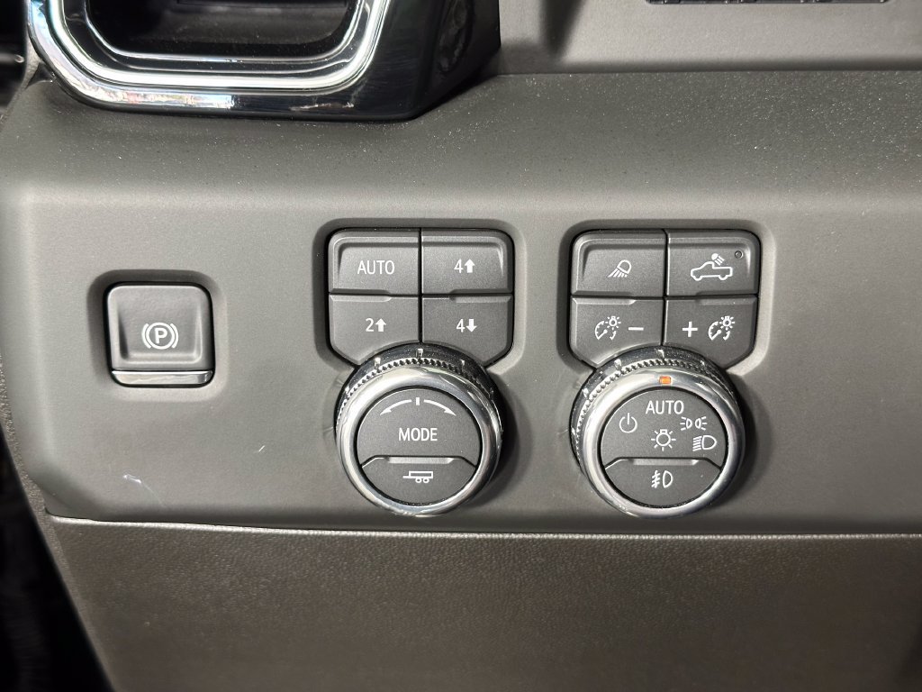 Used 2026 GMC Sierra 1500 Denali Ultimate AWD/4WD image 23
