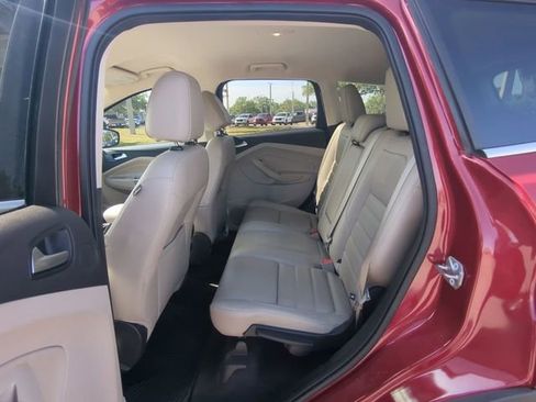 Certified 2017 Ford Escape SE w/ SE Leather Comfort Package AWD/4WD image 15