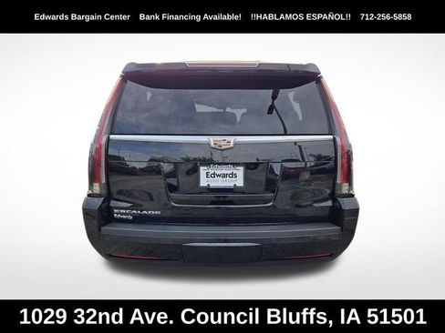 Used 2016 Cadillac Escalade ESV Luxury AWD/4WD image 4