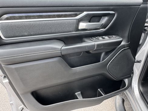 Used 2022 RAM 1500 Big Horn w/ Night Edition RWD image 11