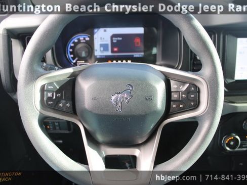 Used 2021 Ford Bronco 4-Door w/ Sasquatch Package image 13