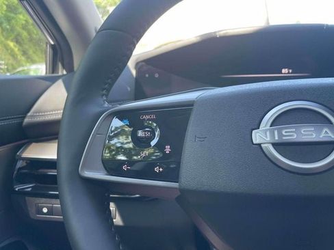 Used 2025 Nissan Murano SL AWD/4WD image 22