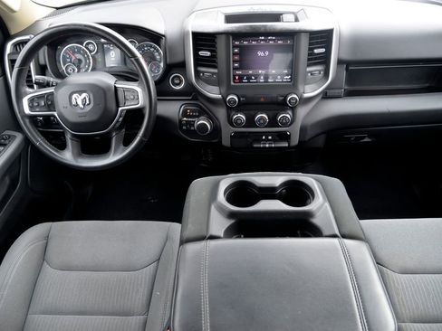 Used 2019 RAM 1500 Big Horn image 17